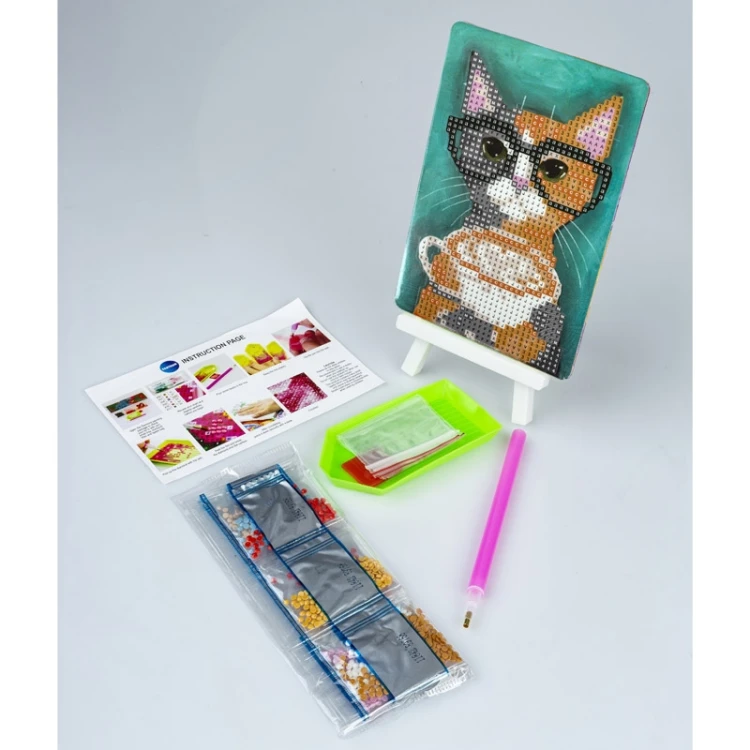MOZAIKA DIAMENTOWA Z MINI SZTALUGĄ 5D KIT 10 X 15 CM KOT